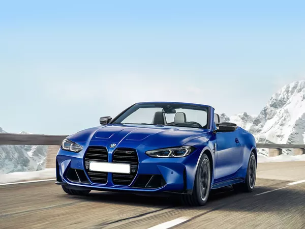 Dịch vụ thay Kính chắn gió xe BMW M4 tận nơi